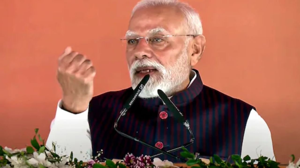 'Mann Ki Baat': PM Modi Hails RSS on 100th Anniversary, Calls for 'Vocal for Local' Push