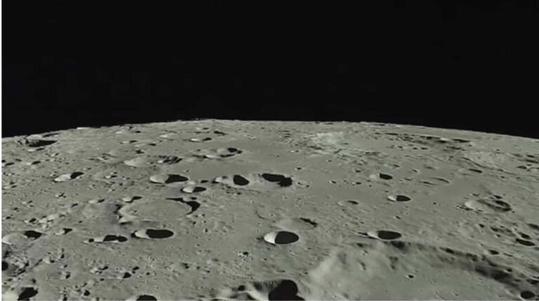 Moon's Oldest and Largest Crater Dated: Study Reveals Secrets of Earth's Early History