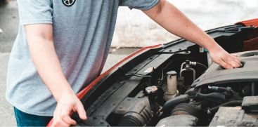 10 Essential Car Maintenance Tips for Beginners to Save Money