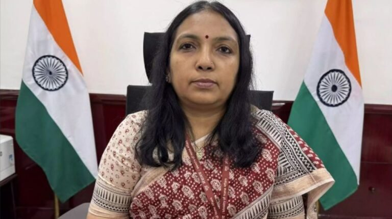 GST Rate Cut Benefits Withheld: Govt Receives 3,000 Consumer Complaints